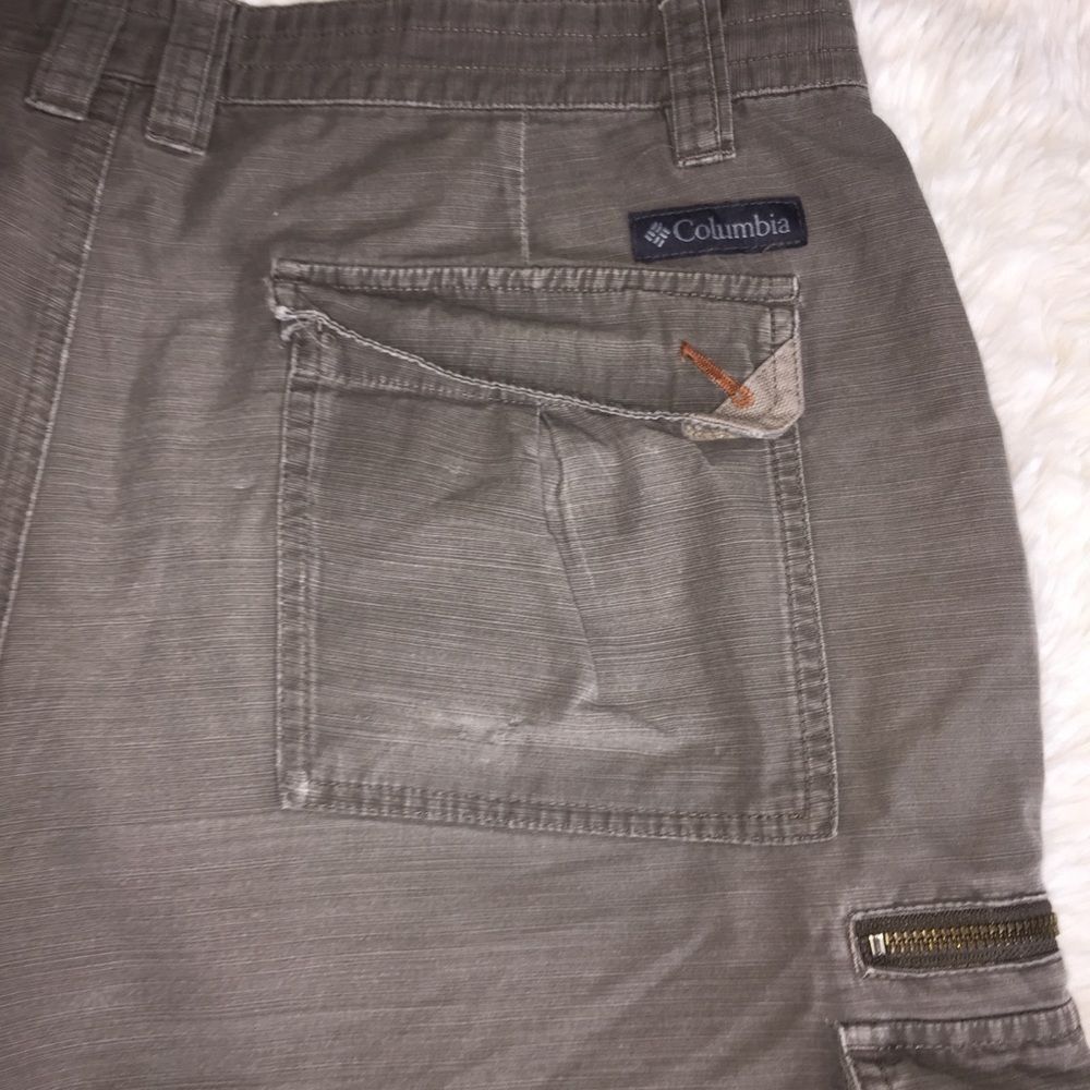 Columbia Cargo Shorts Sz 36 W 11 L Cotton Hiking Outdoors - Picture 11 of 14